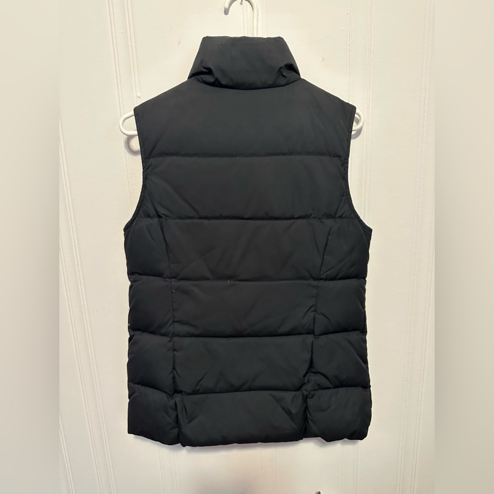 Black Gap Down Puffer Vest - Size Small - image 3